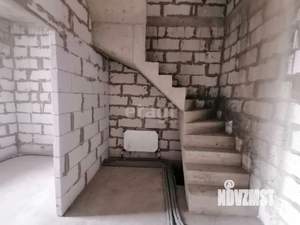 3-к квартира, вторичка, 117м2, 1/2 этаж