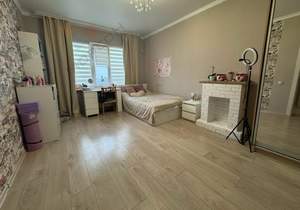 3-к квартира, вторичка, 76м2, 9/17 этаж