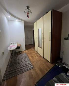 3-к квартира, вторичка, 75м2, 1/10 этаж