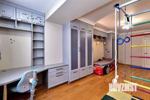 3-к квартира, вторичка, 121м2, 15/16 этаж