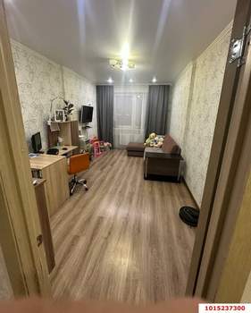 3-к квартира, вторичка, 82м2, 1/23 этаж