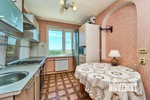 2-к квартира, вторичка, 54м2, 10/10 этаж