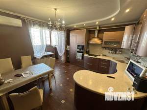 3-к квартира, вторичка, 125м2, 10/22 этаж