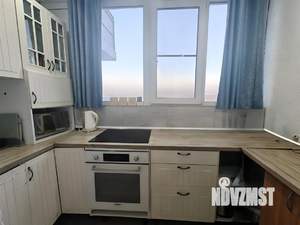 2-к квартира, вторичка, 58м2, 12/18 этаж