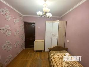 3-к квартира, вторичка, 62м2, 8/9 этаж