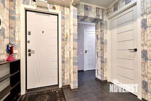 3-к квартира, вторичка, 65м2, 9/9 этаж