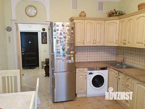 2-к квартира, вторичка, 93м2, 11/17 этаж