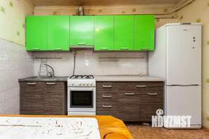 3-к квартира, вторичка, 100м2, 2/2 этаж