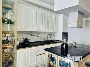 4-к квартира, вторичка, 105м2, 2/4 этаж