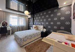 2-к квартира, вторичка, 83м2, 4/18 этаж