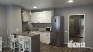 2-к квартира, вторичка, 56м2, 9/17 этаж