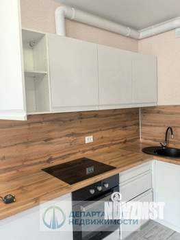 2-к квартира, вторичка, 68м2, 13/16 этаж