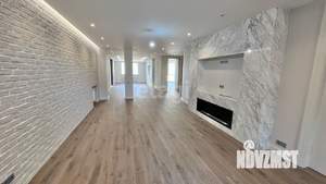 4-к квартира, вторичка, 130м2, 13/24 этаж