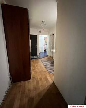 3-к квартира, вторичка, 75м2, 1/10 этаж