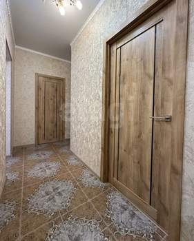 2-к квартира, вторичка, 58м2, 1/18 этаж