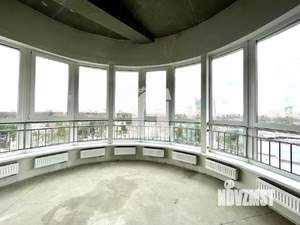 3-к квартира, вторичка, 110м2, 4/15 этаж