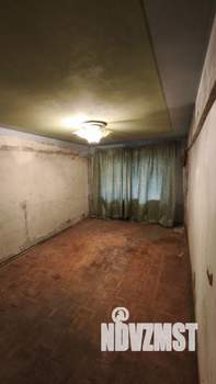 2-к квартира, вторичка, 45м2, 1/5 этаж