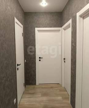 2-к квартира, вторичка, 61м2, 14/19 этаж