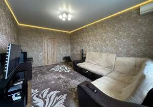 2-к квартира, вторичка, 58м2, 1/18 этаж