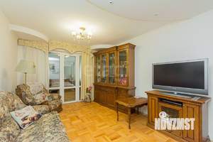 3-к квартира, вторичка, 81м2, 2/10 этаж