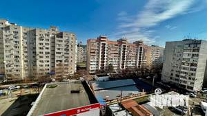 3-к квартира, вторичка, 73м2, 8/10 этаж