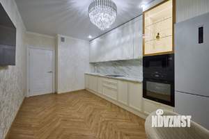 2-к квартира, вторичка, 70м2, 13/22 этаж