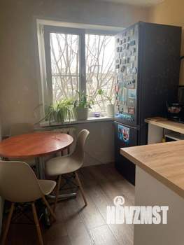 2-к квартира, вторичка, 43м2, 5/5 этаж