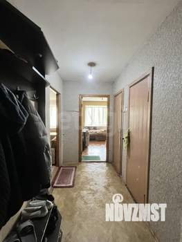 2-к квартира, вторичка, 52м2, 1/9 этаж