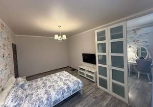 2-к квартира, вторичка, 58м2, 7/18 этаж