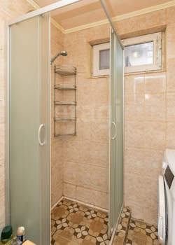 2-к квартира, вторичка, 38м2, 1/1 этаж