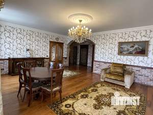 4-к квартира, вторичка, 155м2, 4/13 этаж