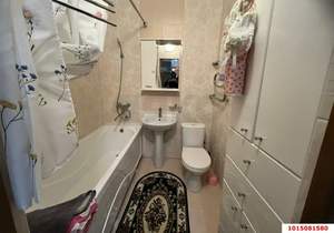 2-к квартира, вторичка, 64м2, 1/6 этаж