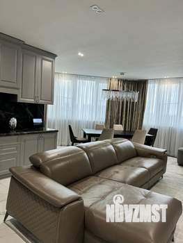 3-к квартира, вторичка, 110м2, 10/18 этаж