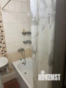 2-к квартира, вторичка, 53м2, 1/3 этаж