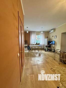 2-к квартира, вторичка, 68м2, 1/3 этаж