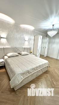 2-к квартира, вторичка, 68м2, 13/22 этаж