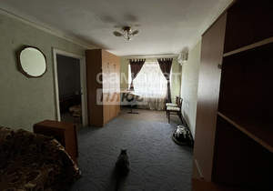 2-к квартира, вторичка, 44м2, 1/4 этаж