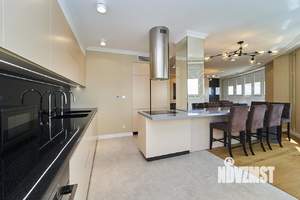 3-к квартира, вторичка, 120м2, 16/24 этаж