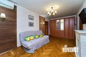 3-к квартира, вторичка, 52м2, 1/5 этаж