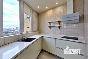 3-к квартира, вторичка, 150м2, 8/25 этаж