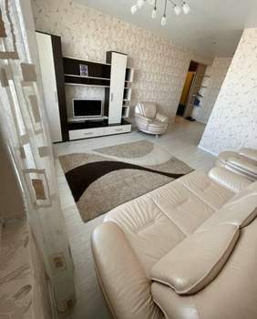 2-к квартира, вторичка, 55м2, 4/17 этаж