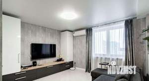 2-к квартира, вторичка, 63м2, 8/18 этаж