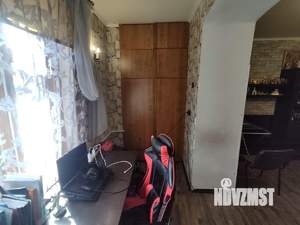 3-к квартира, вторичка, 60м2, 1/2 этаж