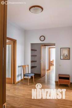 4-к квартира, вторичка, 138м2, 10/10 этаж