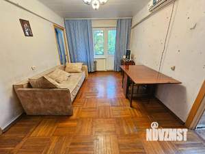 4-к квартира, вторичка, 60м2, 3/5 этаж