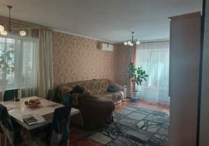 3-к квартира, вторичка, 89м2, 1/5 этаж
