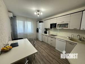 2-к квартира, вторичка, 61м2, 5/16 этаж