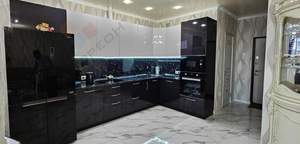 3-к квартира, вторичка, 77м2, 2/19 этаж