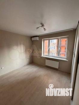 2-к квартира, вторичка, 64м2, 10/18 этаж