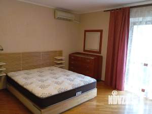 2-к квартира, вторичка, 84м2, 1/11 этаж